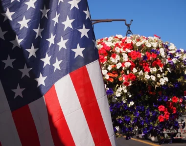 independence day and flowers